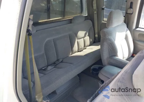 1998 Chevrolet C1500 Fleetside from USA, damaged, VIN 1GCEC19R6WE125780